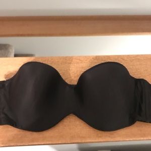 Strapless bra